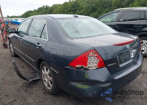2006 Honda Accord 2.4 Ex from USA, damaged, VIN 1HGCM56856A098913